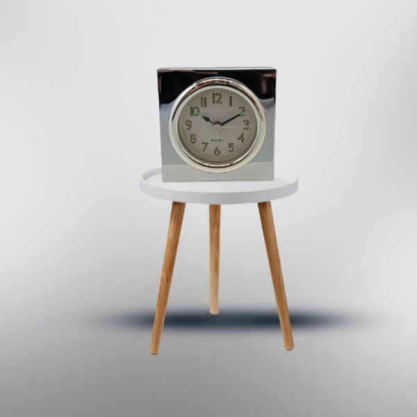 Silver Analog Alarm Clock - 9x9 cm Stylish Design Perfect for Bedroom And Office Decor