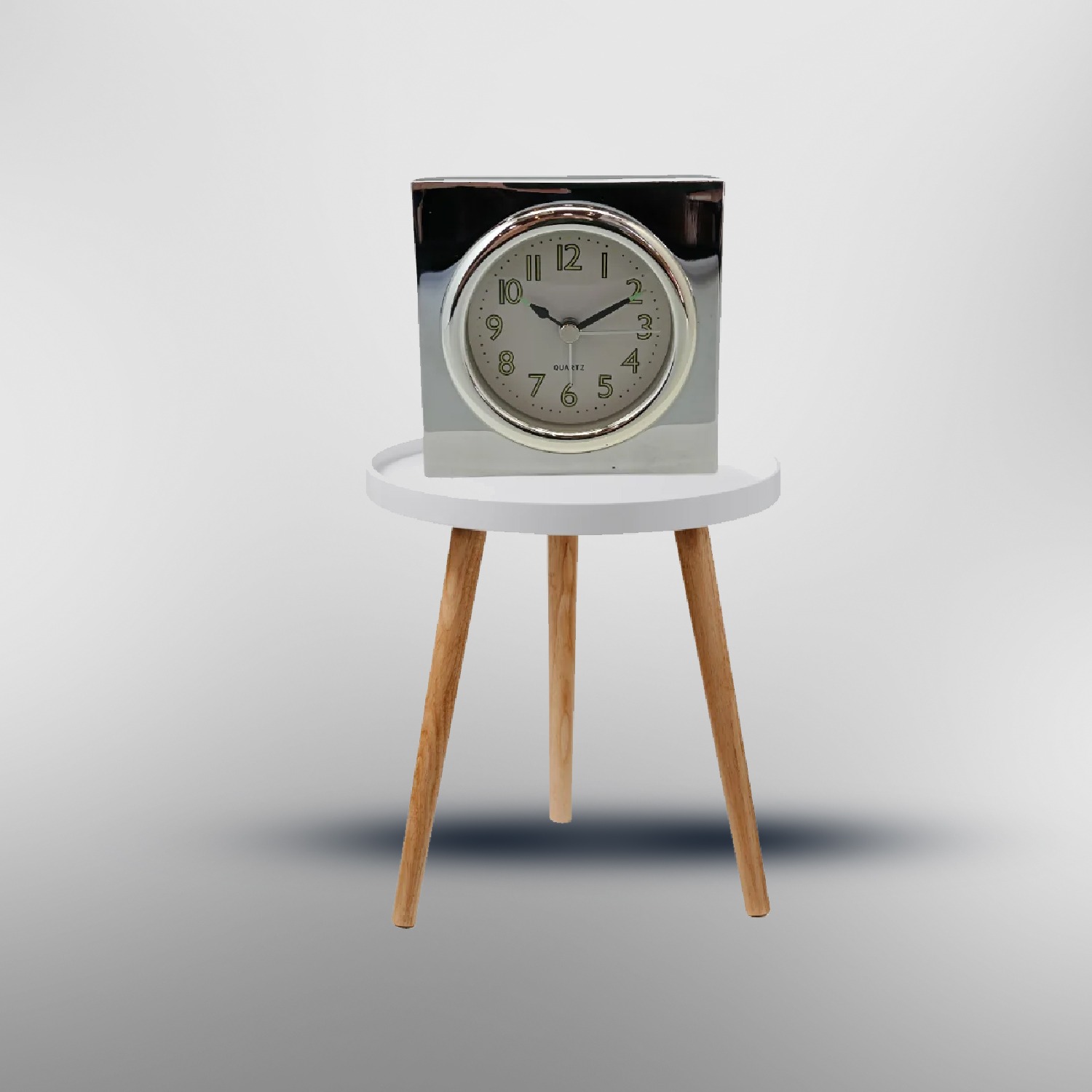 Silver Analog Alarm Clock - 9x9 cm Stylish Design Perfect for Bedroom And Office Decor