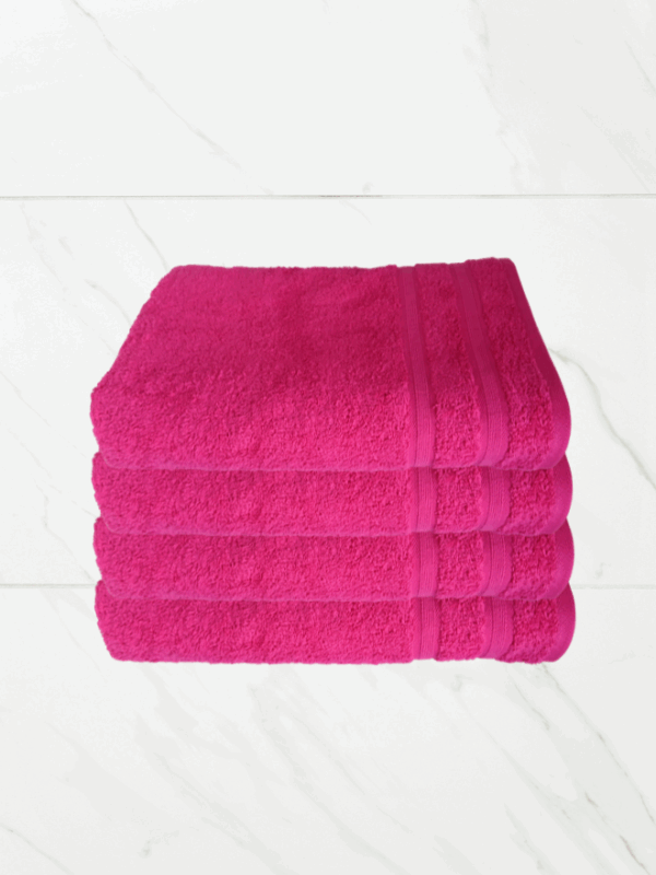 4 Pieces Luxury Pink Bath Towel Set 70X150cm 630 GSM Premium Cotton Ultra Soft and Highly Absorbent Expertly Woven for Durability Hotel And Spa Quality Towels
