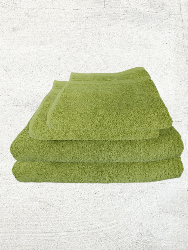 4 Pieces Luxury Towel Set Premium Cotton 630 GSM Ultra Soft and Highly Absorbent Expertly Woven for Durability Hotel And Spa Quality Towels 2 Bath Towel 70X150 2 Hand Towel 50X80cm Green
