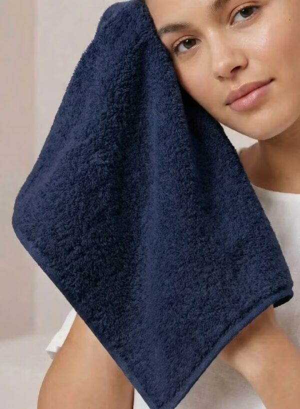 Pearl Coast Luxury Face Towel Set – 30x30cm Premium 100% Cotton, 630 GSM – Ultra Soft, Highly Absorbent Hotel & Spa Quality Towels