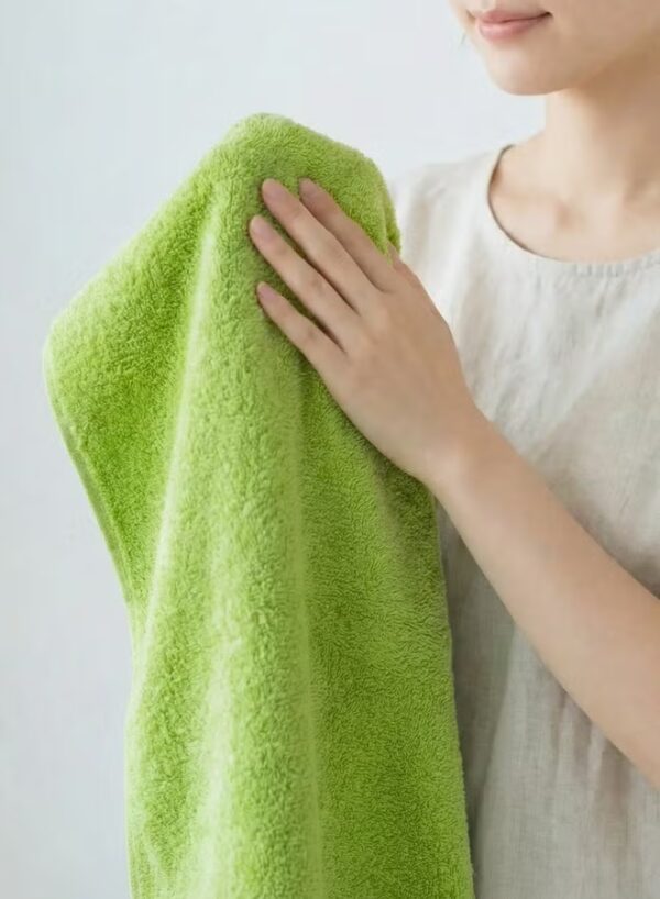 9b6f79b3-4342-4e12-bd11-fb4ad3447c2e Pearl Coast Luxury Hand Towel Set (Pack of 4) – 50x80cm Premium 100% Cotton, 630 GSM – Ultra Soft, Highly Absorbent Hotel & Spa Quality Towels